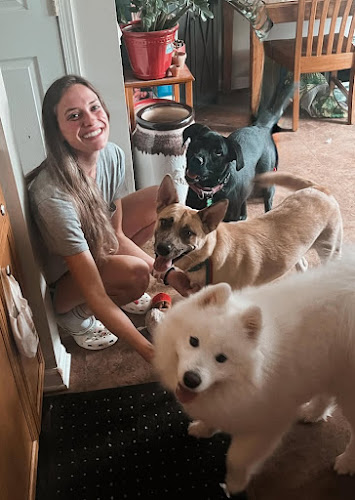 Em's Grooming & Boarding