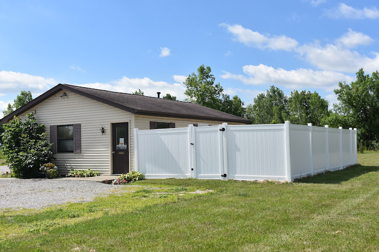 Fur-Tastic Pups Dog Grooming, LLC