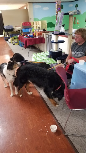 Hearty Pet Retail Store