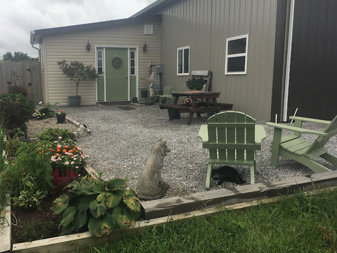 Kats Country Kennels LLC