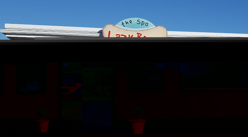 Lazy Bones Dog Grooming Spa