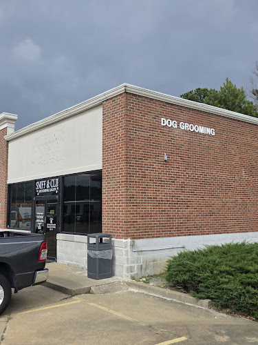 Sniff and Clip Grooming Salon LLC