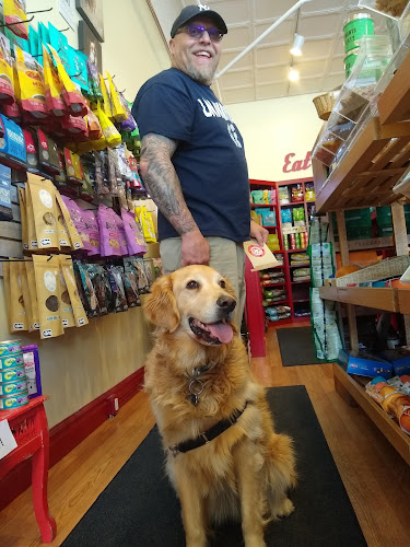 Wagz Pet Market & Grooming